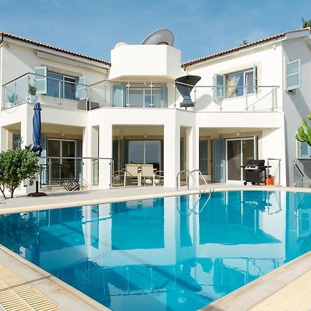 Polis Villa Riverside מראה חיצוני תמונה