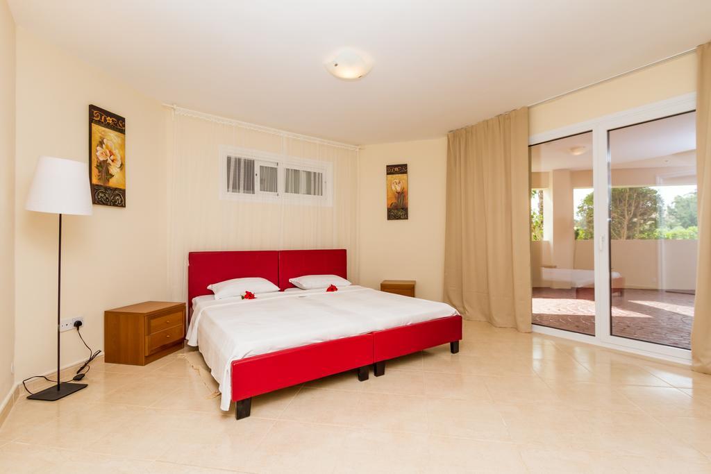 Polis Villa Riverside מראה חיצוני תמונה